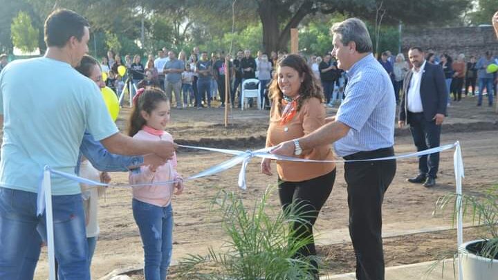 Kieffer entregó 14 nuevas viviendas del plan ORVIM en Villa Santa Rosa
