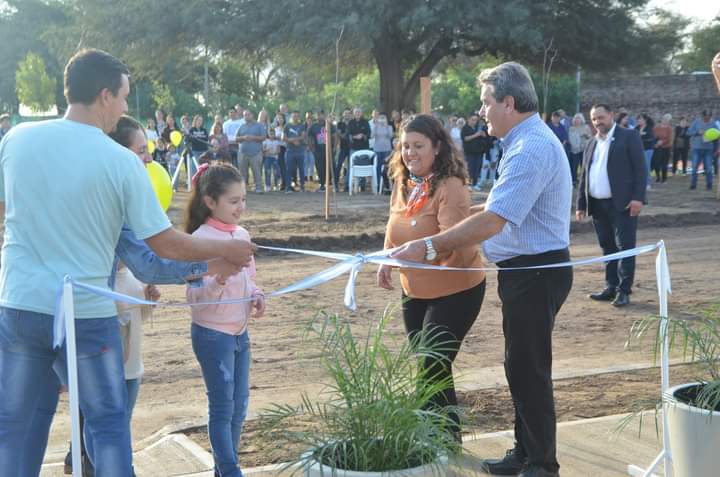 Kieffer entregó 14 nuevas viviendas del plan ORVIM en Villa Santa Rosa