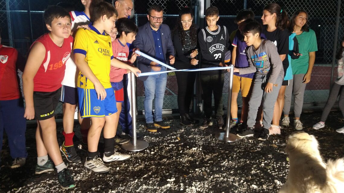 Faletto inauguró la primera etapa de la refuncionalización del Polideportivo