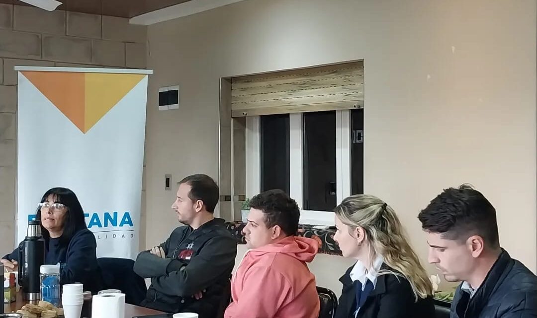 Productores de Villa Fontana y La Para reunidos por Buenas Prácticas Agropecuarias