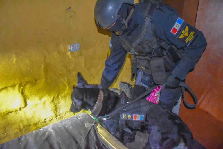 Desbaratan organización narco que era dirigida por un preso desde la cárcel de San Francisco y operaba en la región