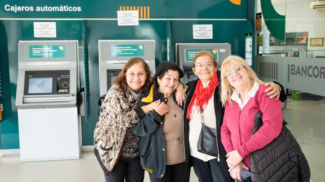 Villa Santa Rosa se ocupa de sus adultos mayores