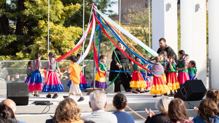 El domingo Villa Santa Rosa celebró el Día de las Infancias