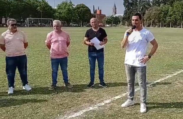 El predio del fútbol de Altos de Chipión lleva el nombre de Nicolás Burdisso