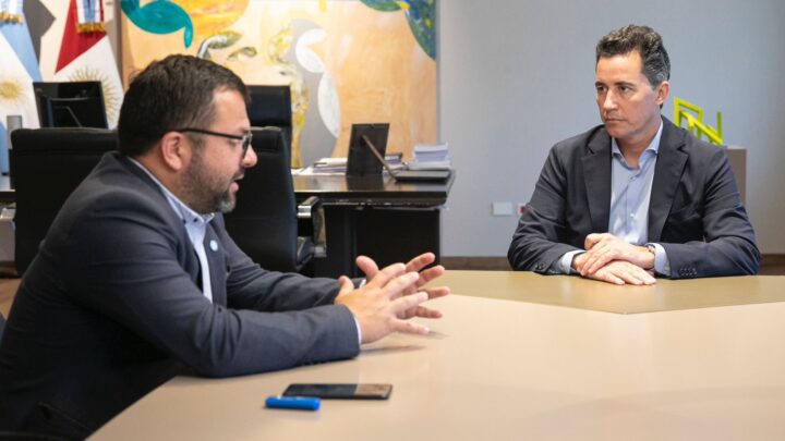 Desarrollo turístico: Manuel Calvo recibió el presidente del Ente Ansenuza