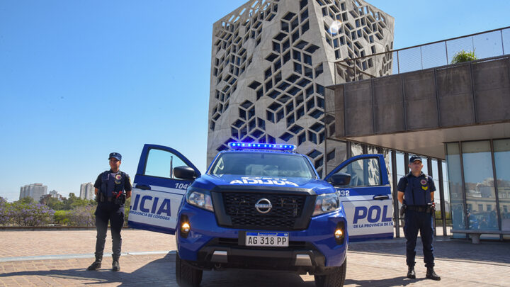 Llega a Balnearia un nuevo móvil policial