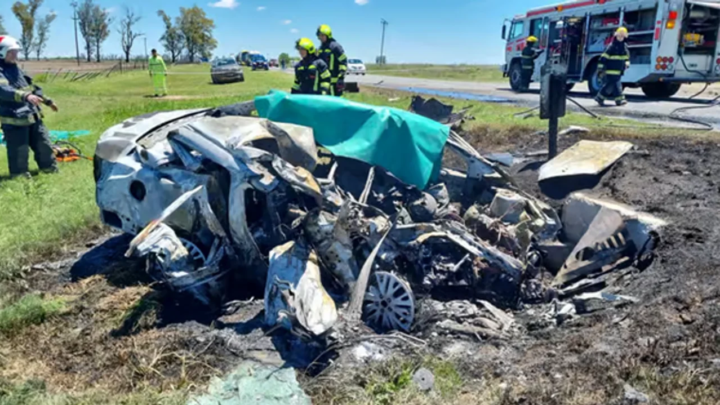 Un muerto por un choque frontal cerca de devoto