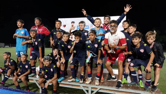 Fútbol: Unión de Santa Fe campeón del Amistad de Oro 2023