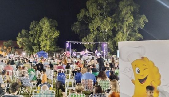 Seeber: la fiesta de la Empanada con mucha gente hasta que llegó la tormenta