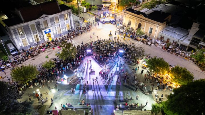 Villa Santa Rosa: un éxito el Carnaval Multiespacio