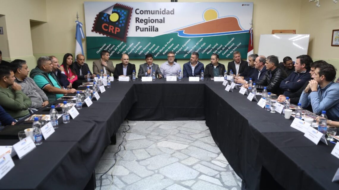 En Punilla, la Provincia lanzó un programa para potenciar al desarrollo local En Punilla, la Provincia lanzó un programa para potenciar al desarrollo local