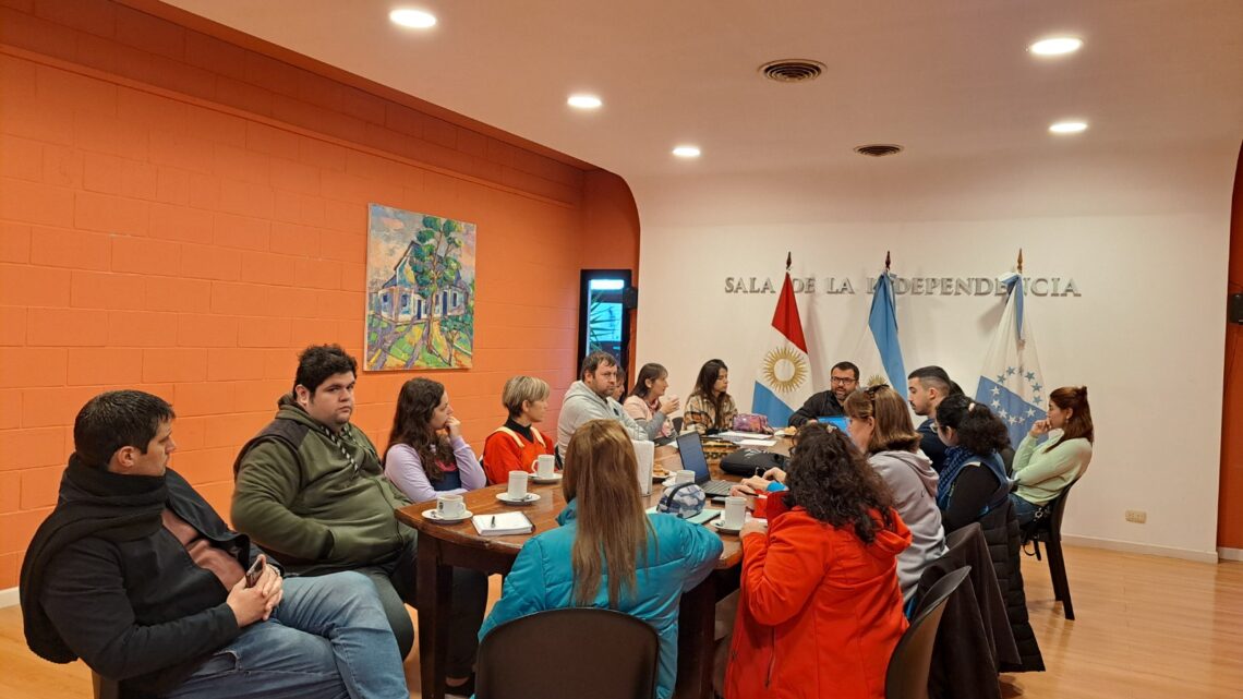 Marull: se realizó el segundo encuentro de Municipio e instituciones educativas en el marco de las CLE Marull: se realizó el segundo encuentro de Municipio e instituciones educativas en el marco de las CLE
