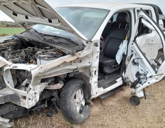 Accidente entre un camión y una camioneta en el acceso sur a Morteros Accidente entre un camión y una camioneta en el acceso sur a Morteros