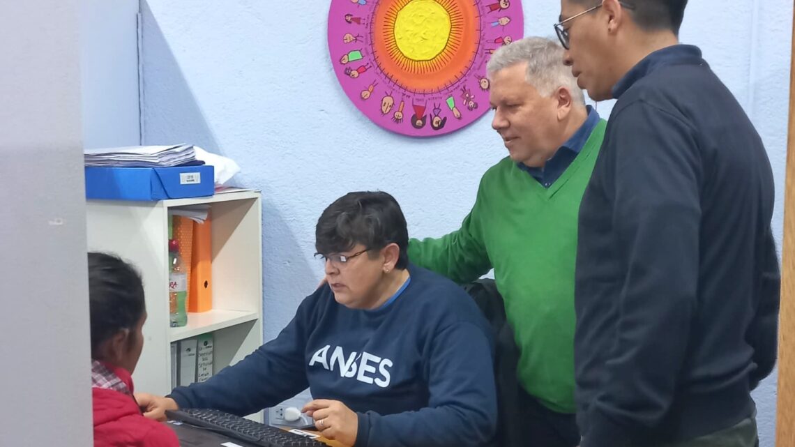 Arroyito: más de 90 vecinos atendidos por el dispositivo móvil de ANSES Arroyito: más de 90 vecinos atendidos por el dispositivo móvil de ANSES