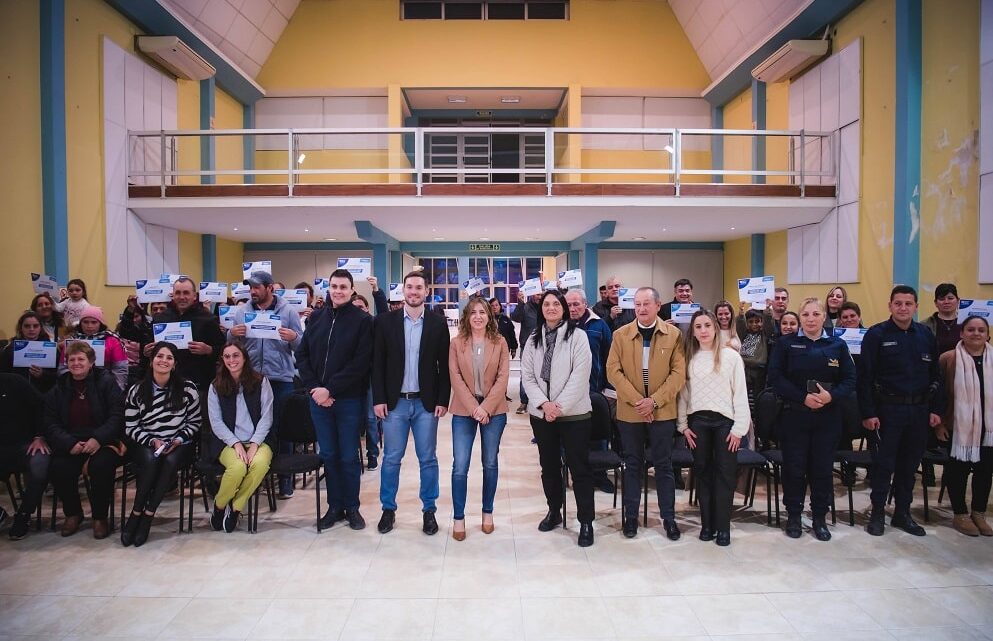 Emprendedores de Arroyito, La Francia y La Tordilla recibieron apoyo del Banco de la Gente Emprendedores de Arroyito, La Francia y La Tordilla recibieron apoyo del Banco de la Gente