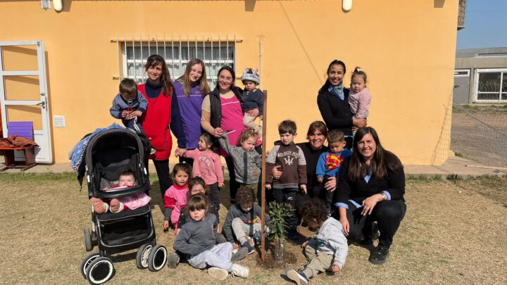 La Para: en el Día del Árbol se realizaron plantaciones de ejemplares autóctonos