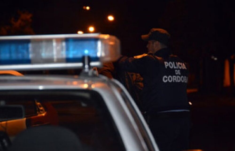 Morteros: un policía herido al intentar parar una pelea a la salida de un boliche Morteros: un policía herido al intentar parar una pelea a la salida de un boliche