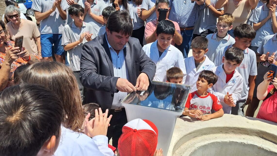 Miramar inició el fin de semana de su centenario con la Cápsula del Tiempo