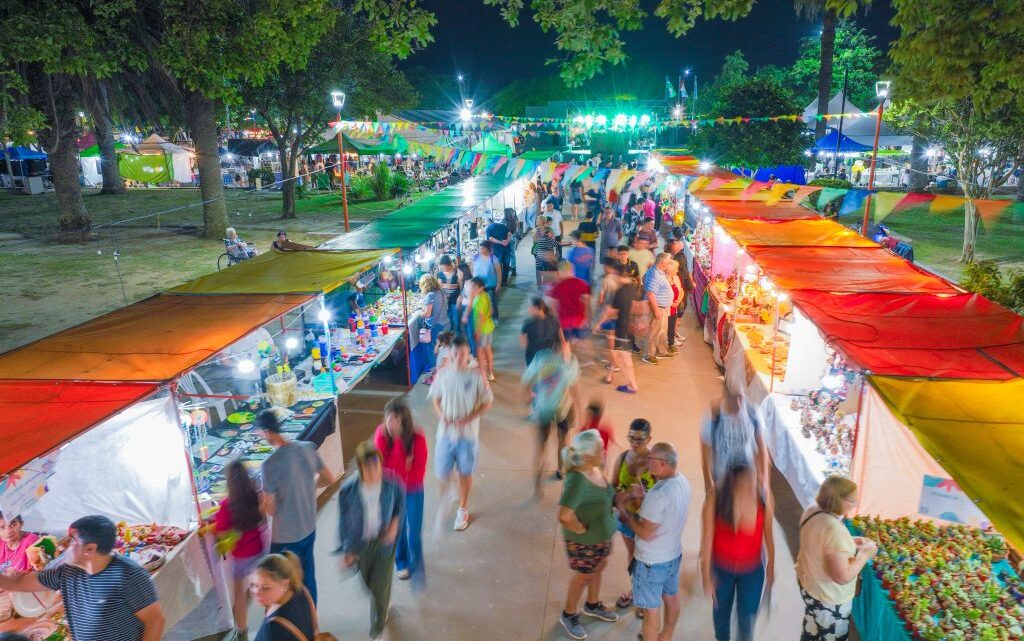 Arroyito: más de 20 mil personas recorrieron la Feria Nacional de Artesanías