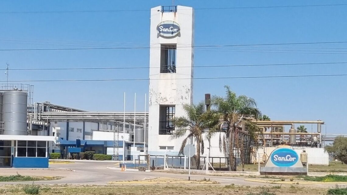 Le cortaron la energía eléctrica a la planta SanCor de Balnearia Le cortaron la energía eléctrica a la planta SanCor de Balnearia