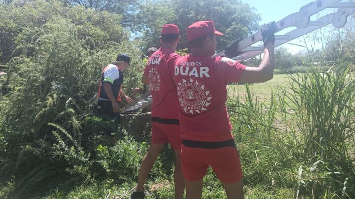 Miramar de Ansenuza: rescataron a un hombre que se tiró en un aljibe