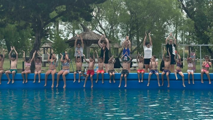 Balnearia vive el verano en el Polideportivo Municipal