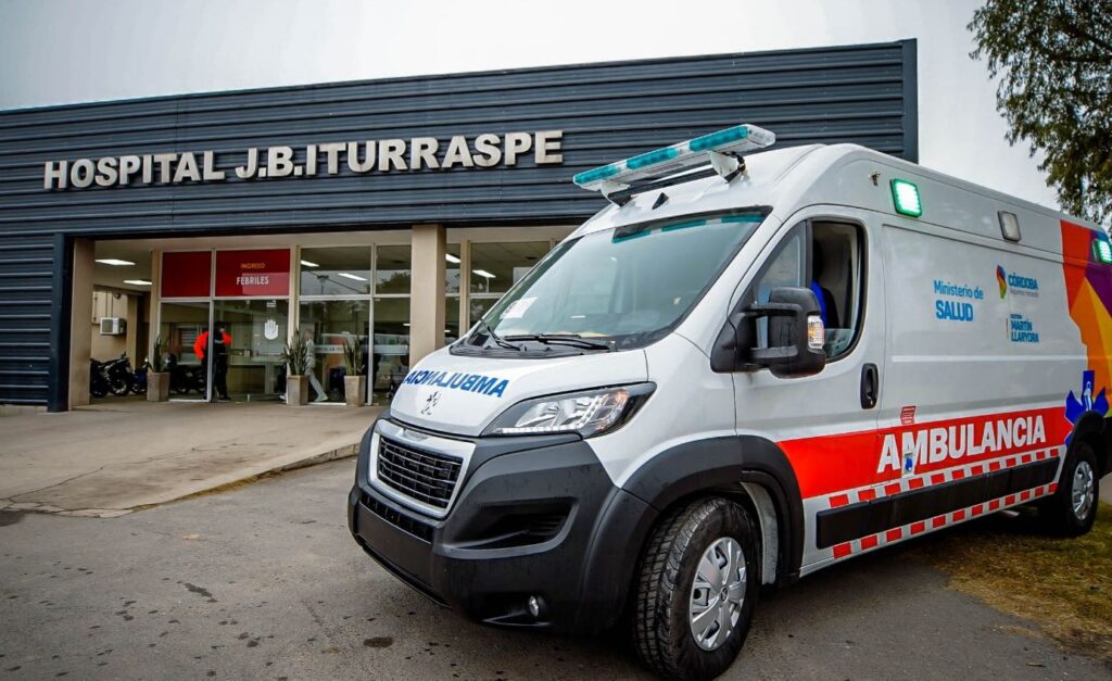 Tres nuevas ambulancias para el Hospital Iturraspe Tres nuevas ambulancias para el Hospital Iturraspe