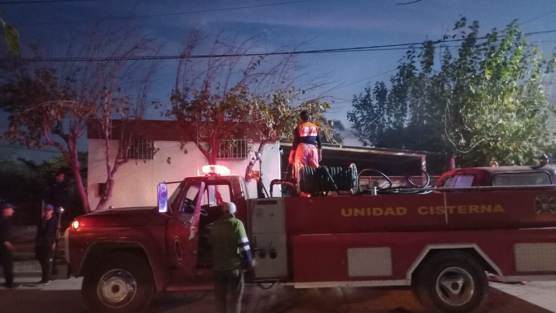 Miramar de Ansenuza: incendio en una vivienda por una vela encendida Miramar de Ansenuza: incendio en una vivienda por una vela encendida