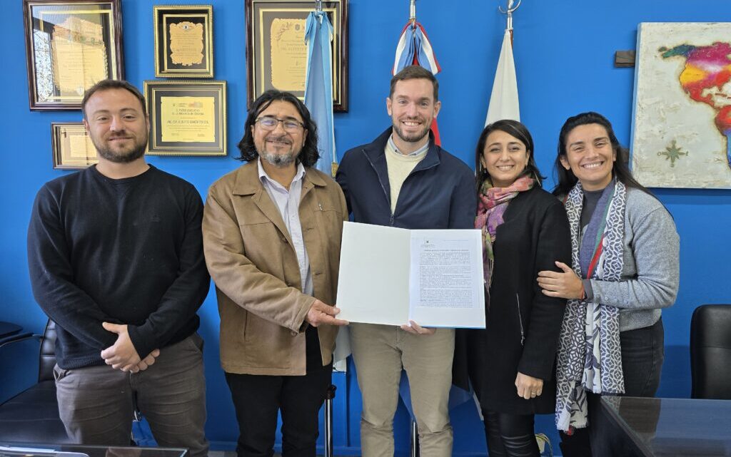 La Francia fortalece vínculos con la Universidad Tecnológica Nacional La Francia fortalece vínculos con la Universidad Tecnológica Nacional