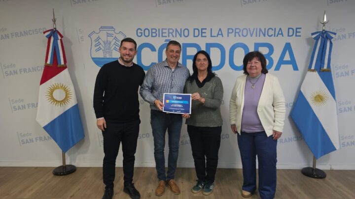 El Club Deportivo y Cultural La Francia recibió un subsidio de $5 millones para equipamiento e infraestructura