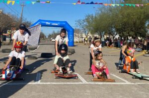 Balnearia revive la tradición con el 3° Encuentro Universal de Kartings a Rulemanes Balnearia revive la tradición con el 3° Encuentro Universal de Kartings a Rulemanes