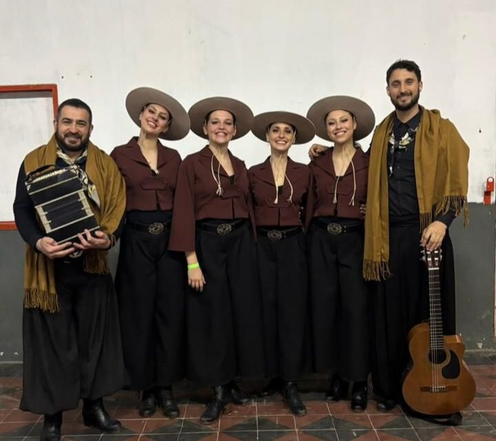 Villa Santa Rosa celebró la destacada actuación de sus bailarinas en el Campeonato Provincial de Malambo Femenino Villa Santa Rosa celebró la destacada actuación de sus bailarinas en el Campeonato Provincial de Malambo Femenino