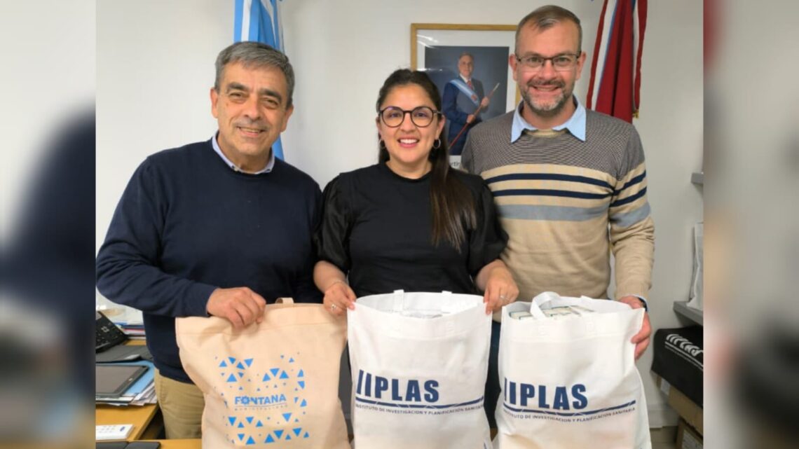 Villa Fontana recibió recursos sanitarios para fortalecer la atención primaria Villa Fontana recibió recursos sanitarios para fortalecer la atención primaria