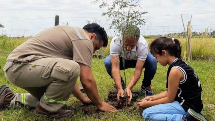Balnearia impulsa el plan ambiental “Forestando Nuestro Pueblo”
