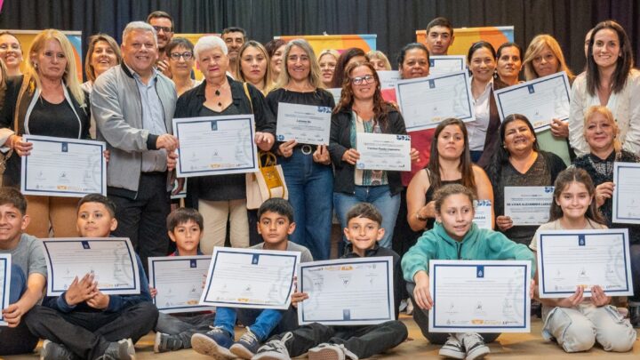 Arroyito celebró la décima entrega de certificaciones de la Universidad Popular