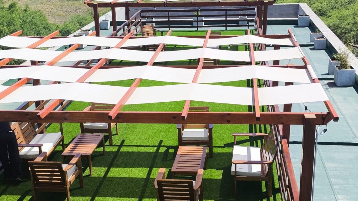 La Para inaugura la Terraza Ansenuza: una experiencia única de sabor y naturaleza