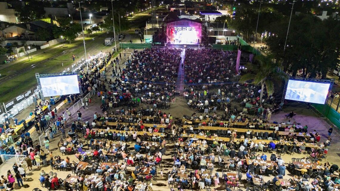 FestiRío 2025: una noche de celebración y espíritu comunitario