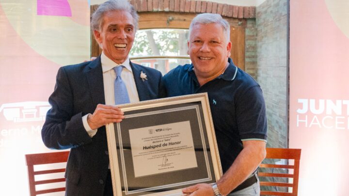 Jairo fue declarado Huésped de Honor en Arroyito