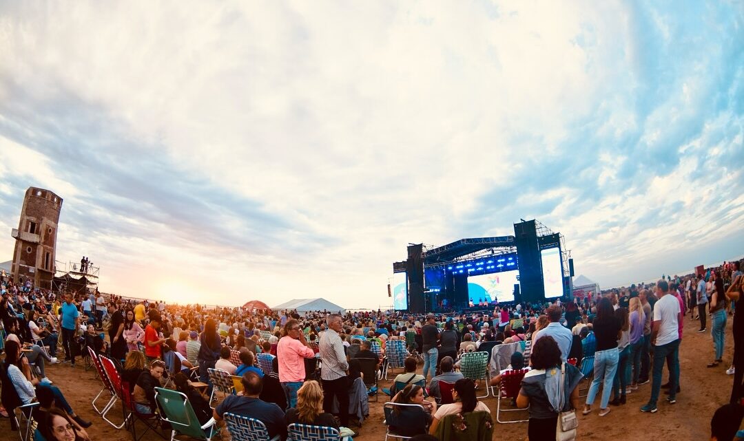 Miramar de Ansenuza abre su temporada con Los Rancheros y Jean Carlos