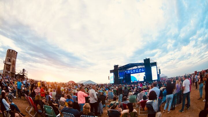 Miramar de Ansenuza abre su temporada con Los Rancheros y Jean Carlos