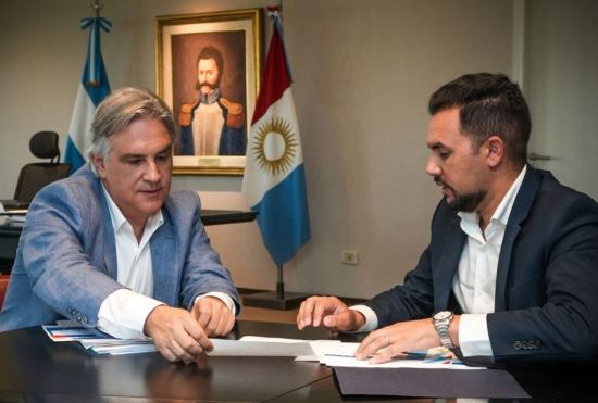 Córdoba garantiza el Boleto Educativo pese a la falta de fondos nacionales