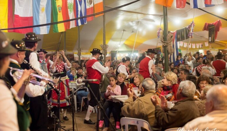 Brinkmann vive el Festival de las Colectividades este fin de semana