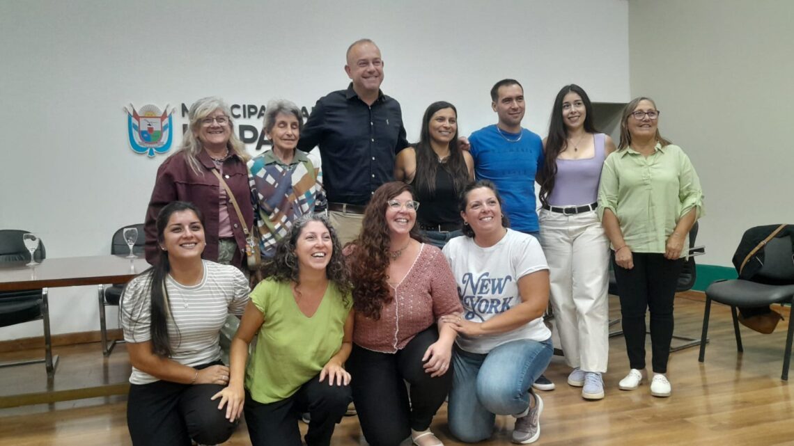 La Para presentó su oferta de talleres municipales 2026