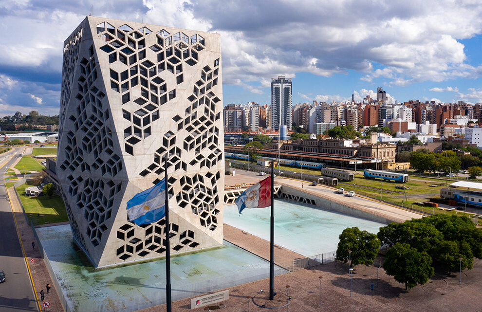 La Provincia cobrará los operativos por amenazas en escuelas a los responsables