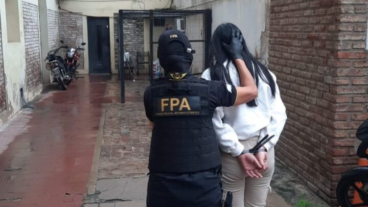 La Fuerza Policial Antinarcotráfico realizó allanamientos en la cárcel de Villa María y domicilios de San Francisco