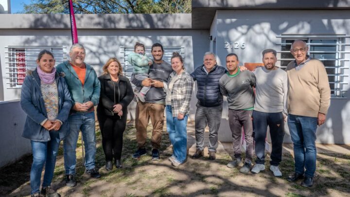 Arroyito: el plan municipal sigue entregando viviendas