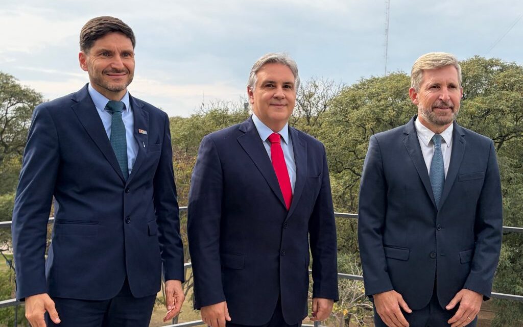 Llaryora, Pullaro y Frigerio inauguraron la Casa de la Región Centro