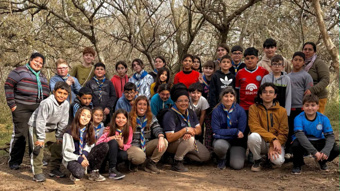 El Tío: niños y jóvenes disfrutaron de una jornada scout en el Pulmón Verde