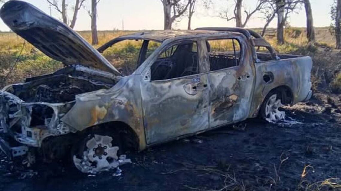 Hacían un asado y se les quemó la camioneta