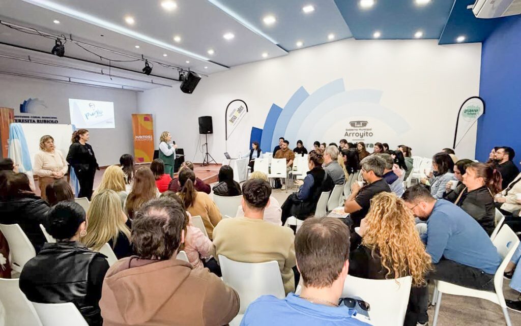 Arroyito: más de 60 comercios participaron de una capacitación para el Paseo Comercial “Punto Arroyito”